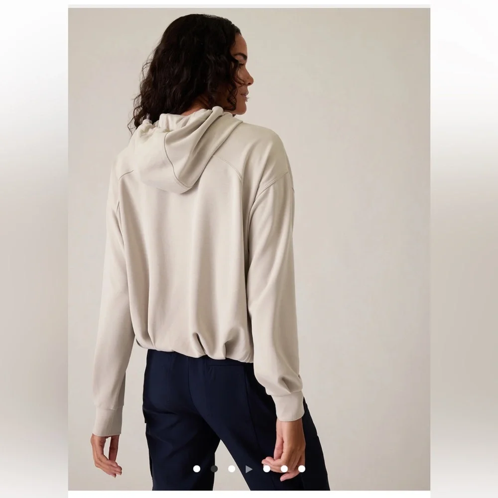 Athleta Seasoft Bubble Hem Hoodie - Picture 2 of 7